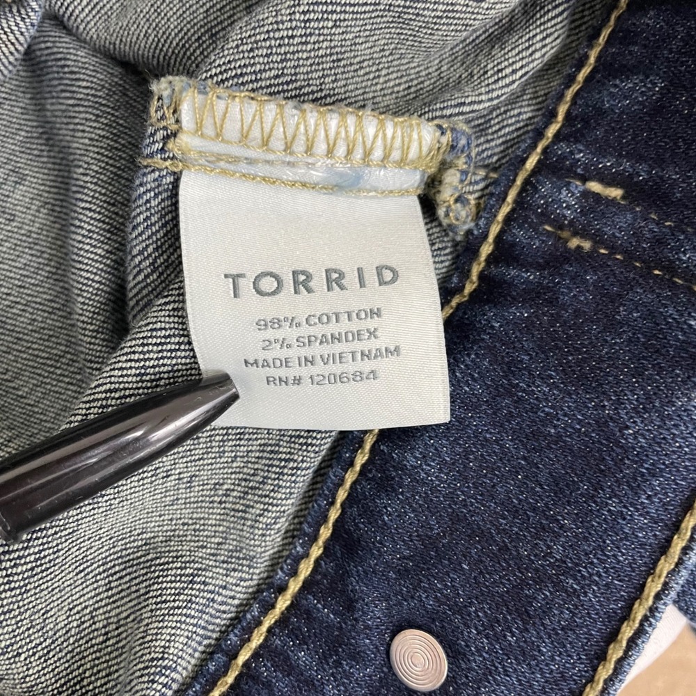 Torrid Jean Jacket Womens Plus 1X Blue Stretch Denim Pockets - Picture 5 of 9
